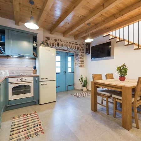 Neviđane Holiday Home Lipa Nasa מראה חיצוני תמונה