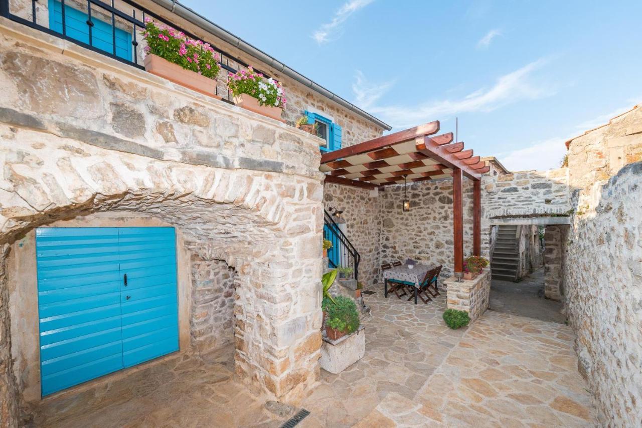 Neviđane Holiday Home Lipa Nasa מראה חיצוני תמונה